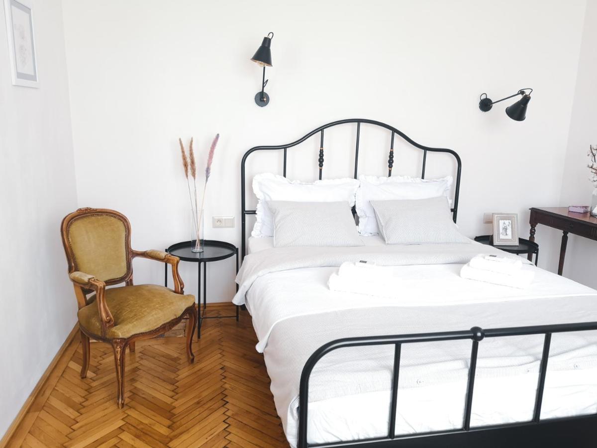 Banská Štiavnica Romantic Apartment In The City Centre מראה חיצוני תמונה